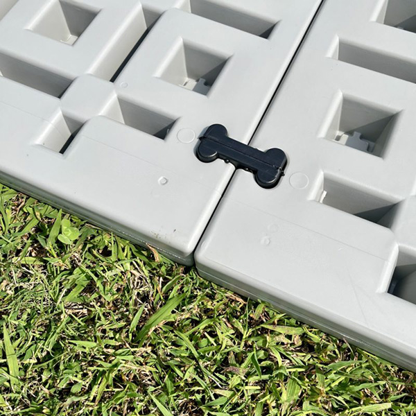 Handi-Spa Pad Connector