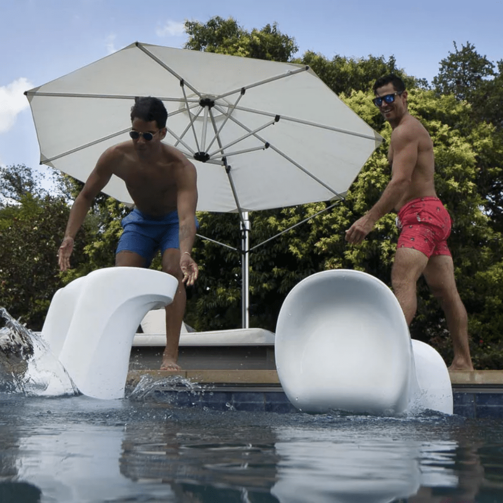 Ledge Lounger Signature Barstool White Lifestyle Image 4